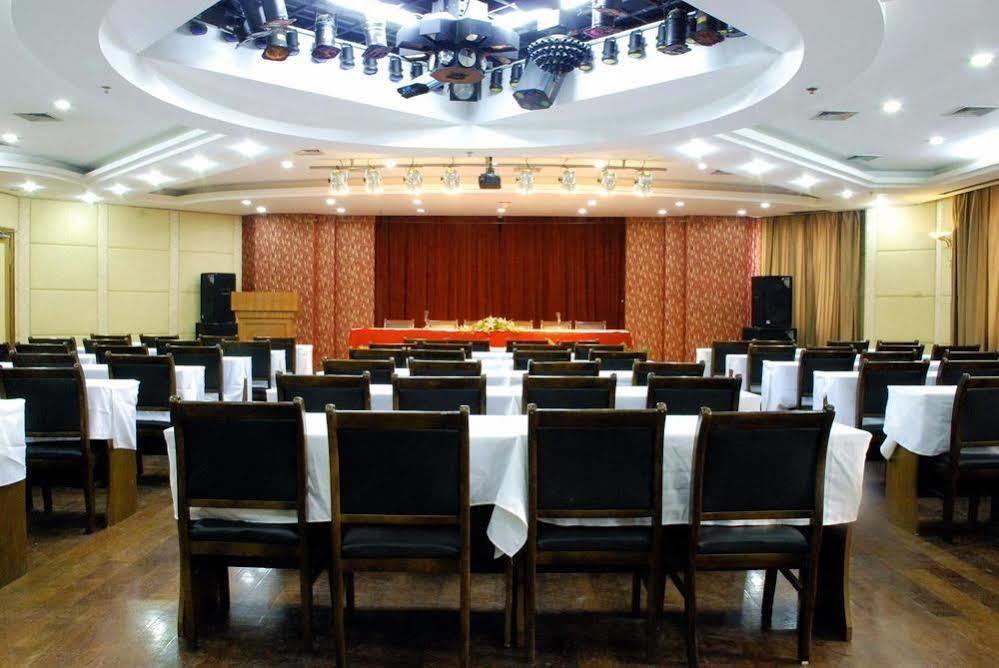 Byfond Hotel Şanghay Dış mekan fotoğraf